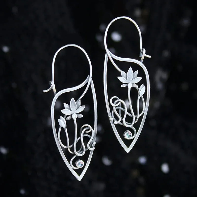 Pair of silver electroplated alloy lotus vine flower geometry earrings for women, retro style