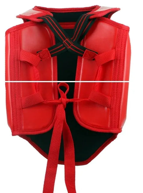 Boxing helmet and one-piece chest protector in PU material, black colour, with adjustable fit for training and competition