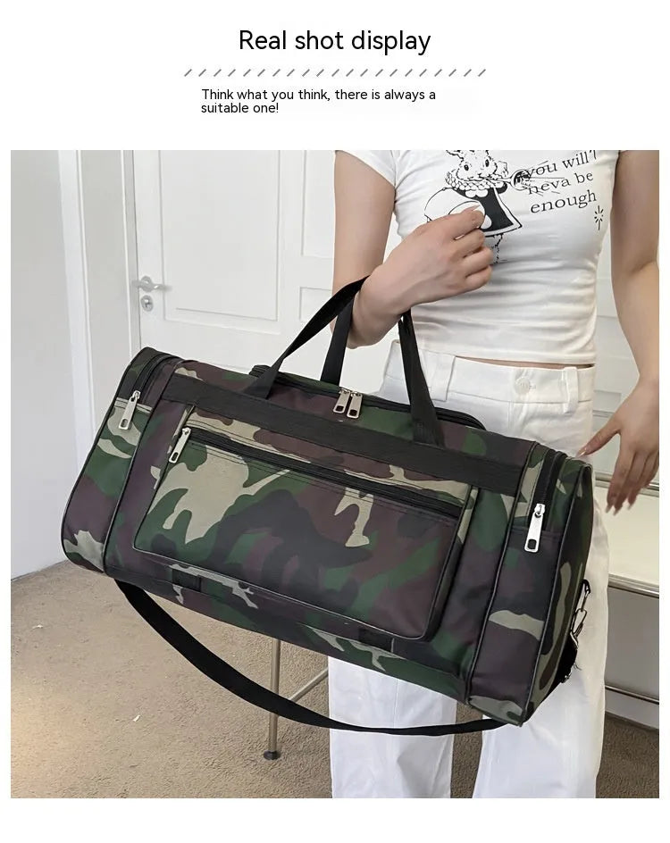 Camouflage pattern waterproof luggage bag with striped polyester lining showing under 20L capacity