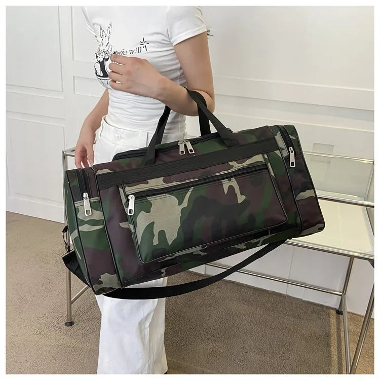 Camouflage pattern waterproof luggage bag with striped polyester lining showing under 20L capacity