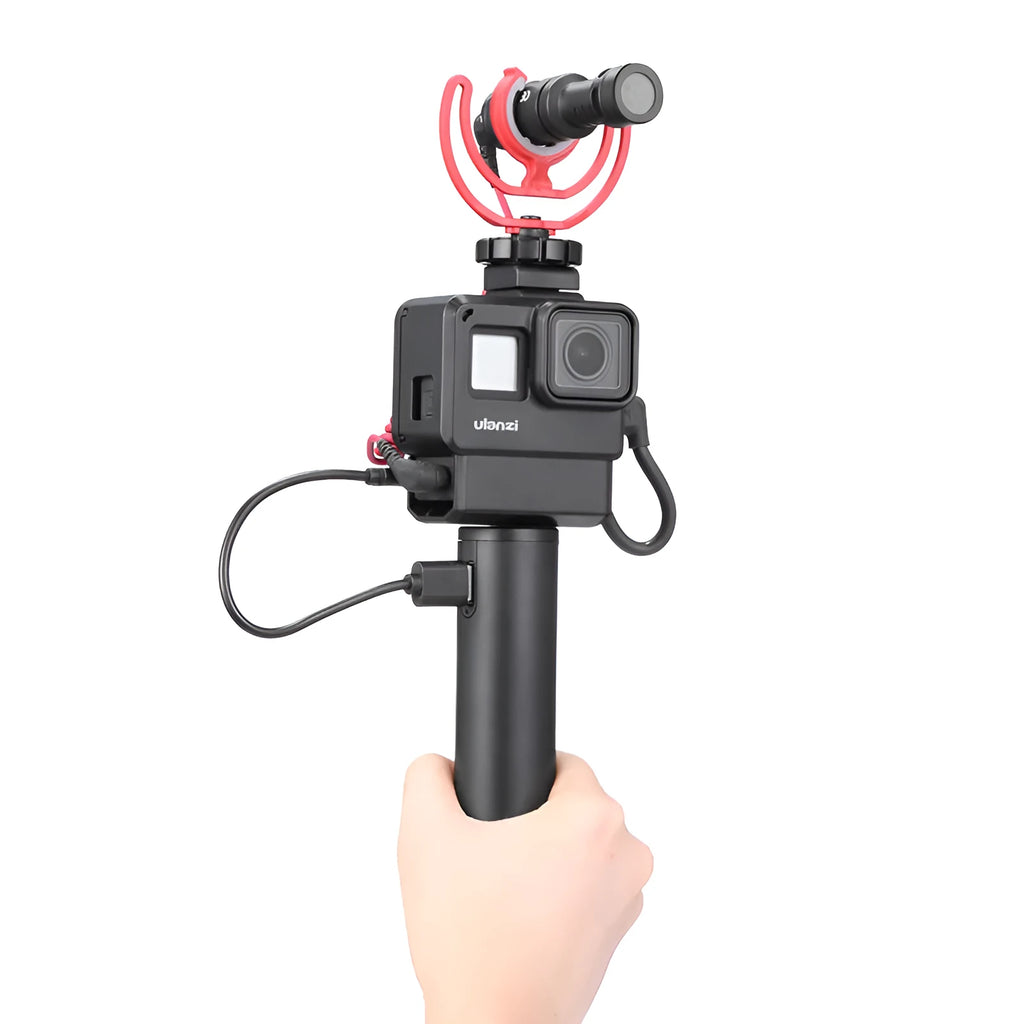 Black aluminium alloy charging treasure handle power bank measuring 12.5cm with 6800mAh capacity
