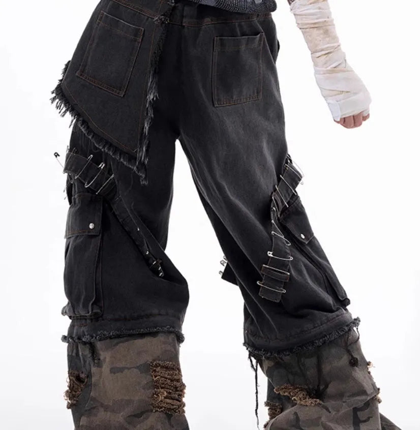 Men's grey jeans with camouflage pattern and ribbed fabric panelling detail, long leg