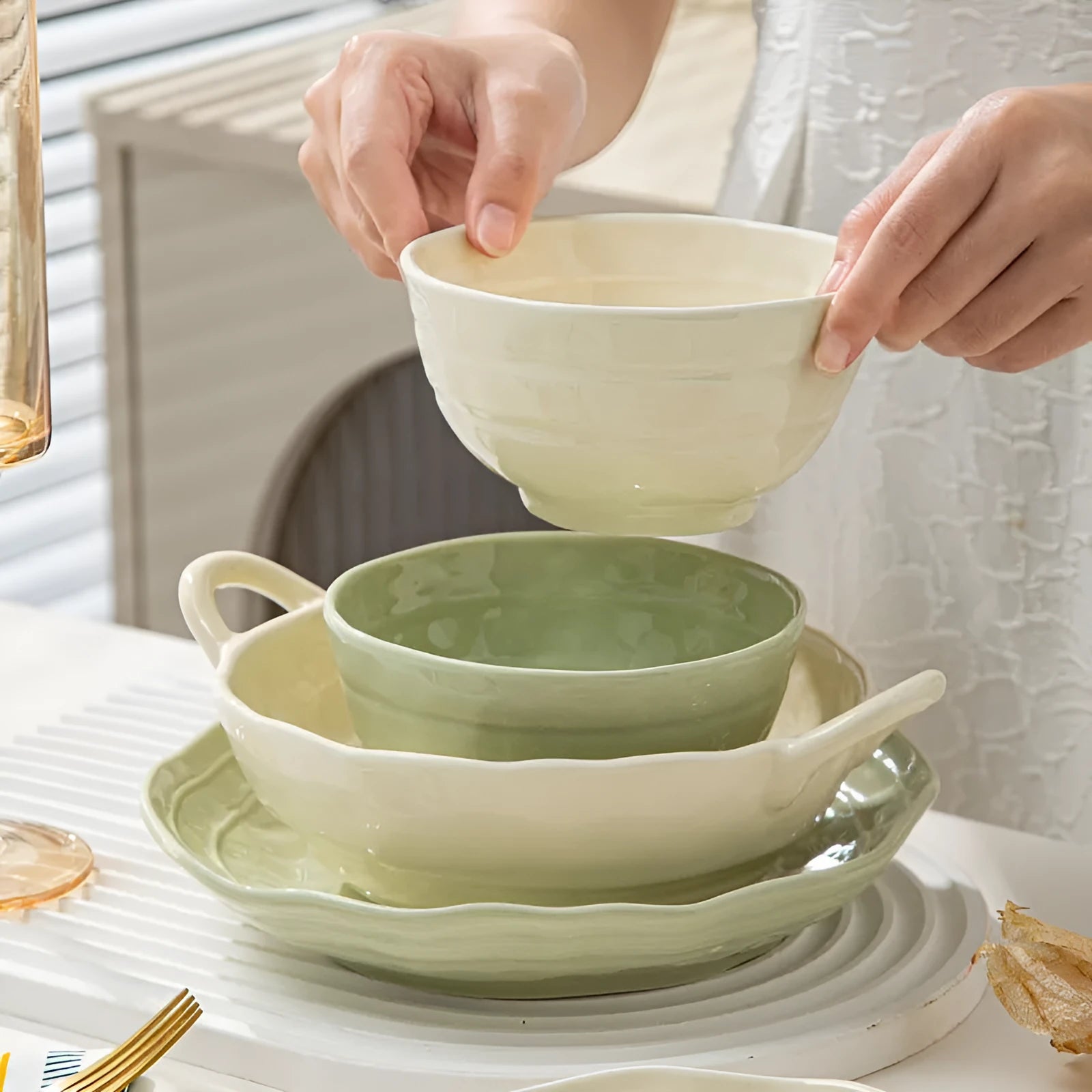 Seven-piece ceramic tableware set with solid colour design and modern Japanese style