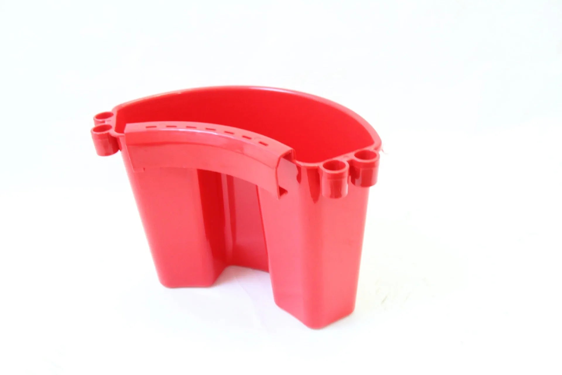 30-litre car washing bucket in black, red, blue, or pink colours for vehicle cleaning