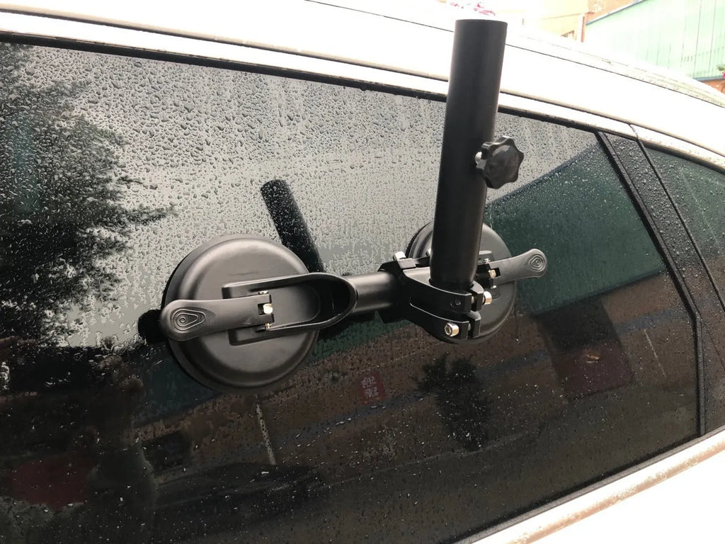 Black car sucker base with round suction cup for off-road flagpole mounting on vehicle windscreen