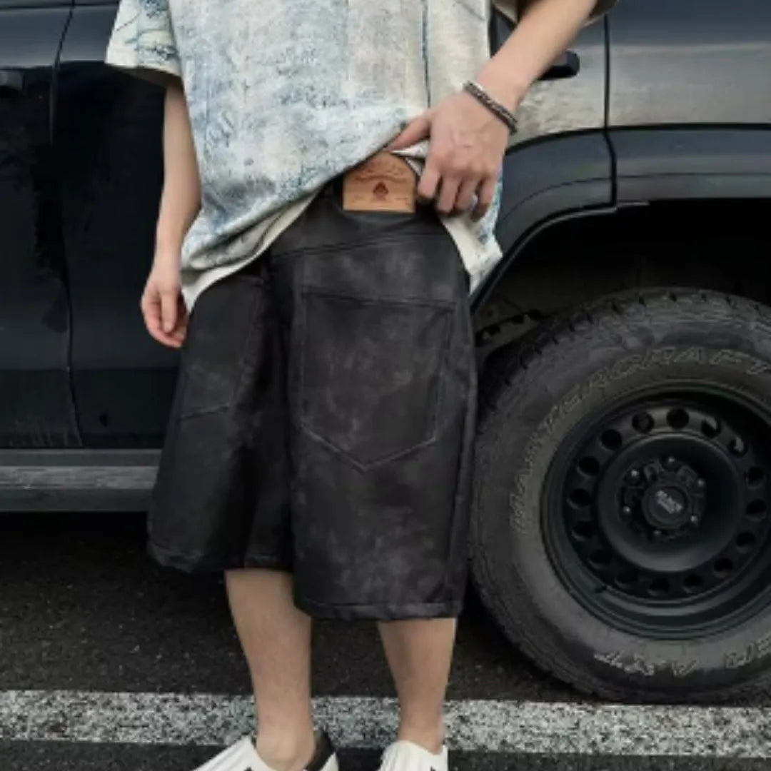 Korean style loose fit t-shirt with tie-dye print and washed aging effect on polyester fabric