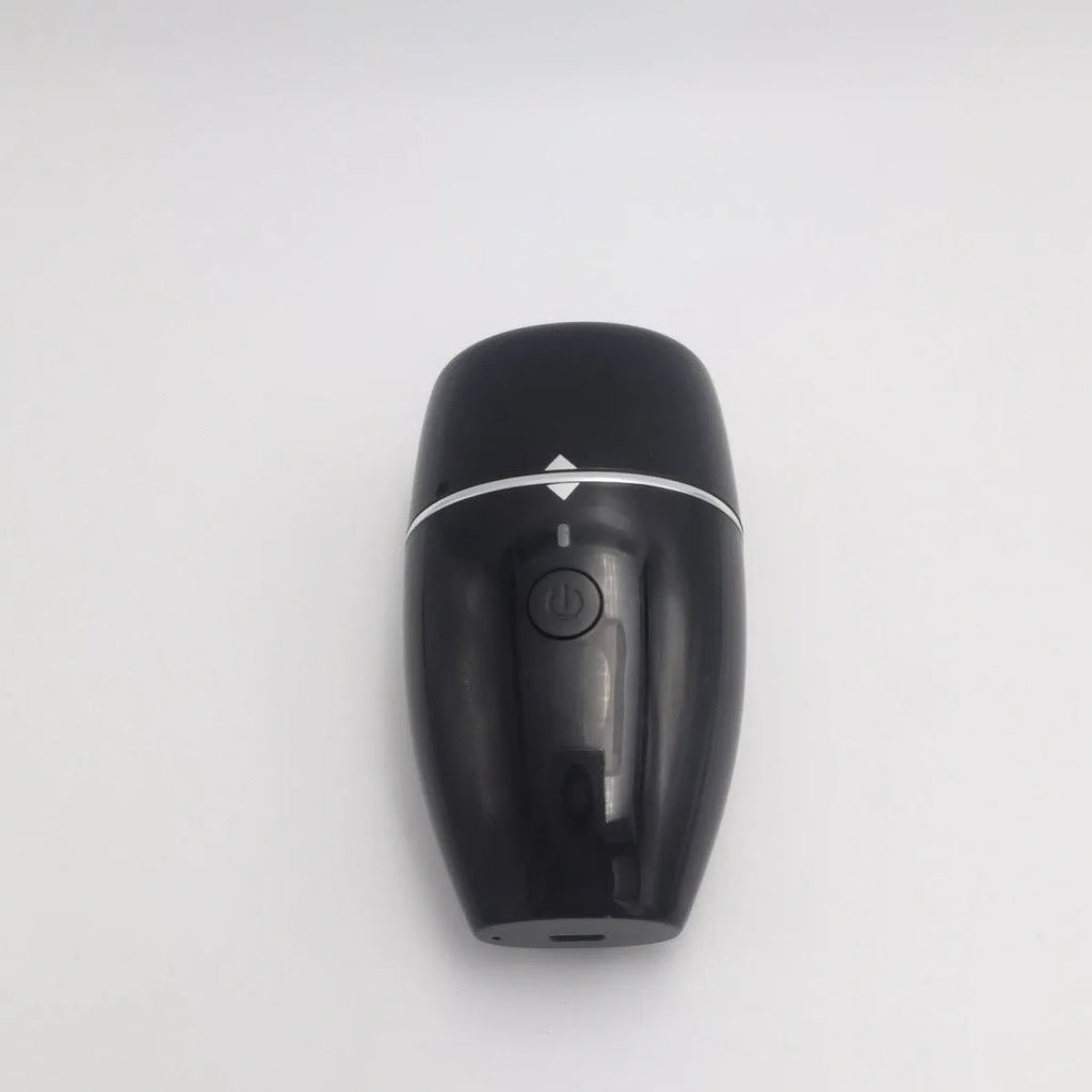 Electric silicone lip plumper device with 3-speed adjustment in black, USB rechargeable