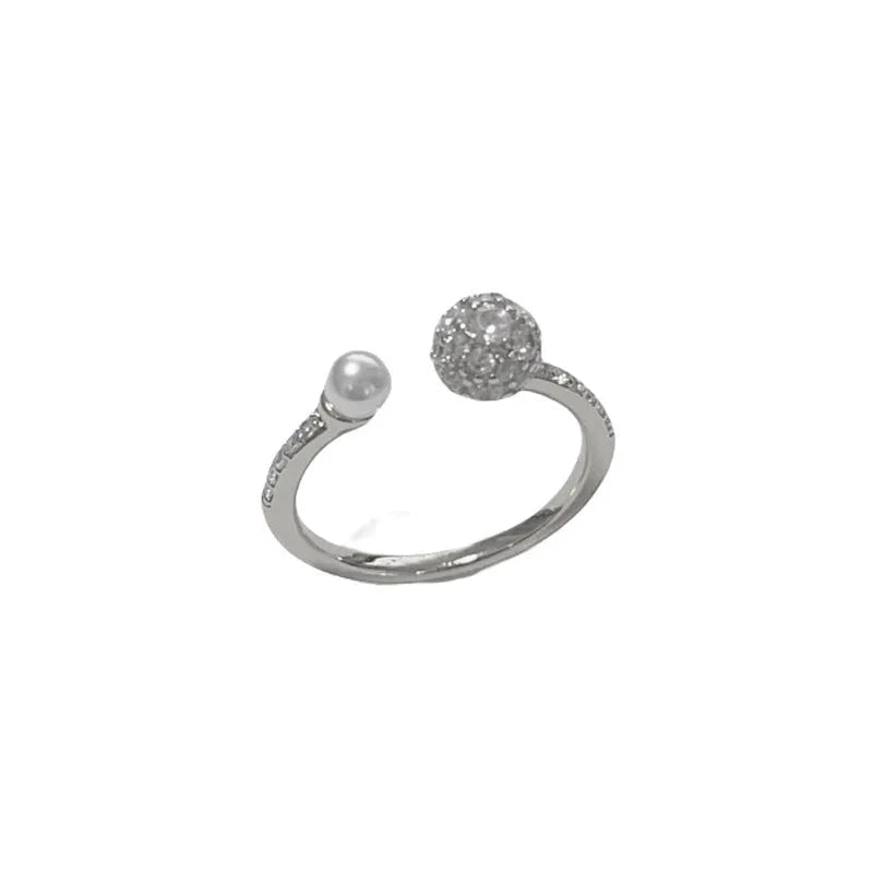 Adjustable open-end ring with round zircon pearl design in gold and silver colours