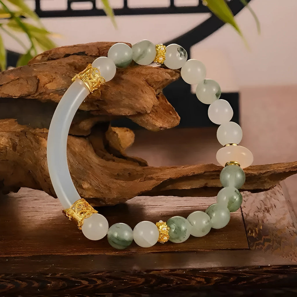 Emerald green Tian Shan Cui half bracelet with floating flower girl round motif, 20g women's national style accessory