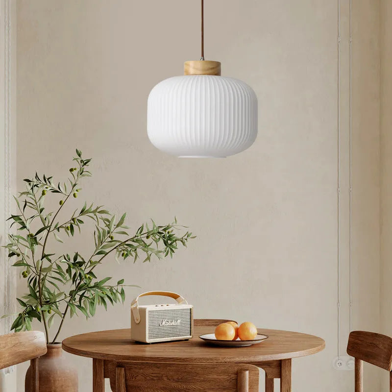 Retro Chinese wooden pendant ceiling light with Nordic styling in three size options