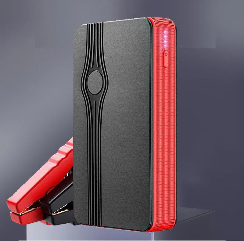 Red K4-E automobile emergency starting power supply with data cable, dimensions 139x79x25mm.