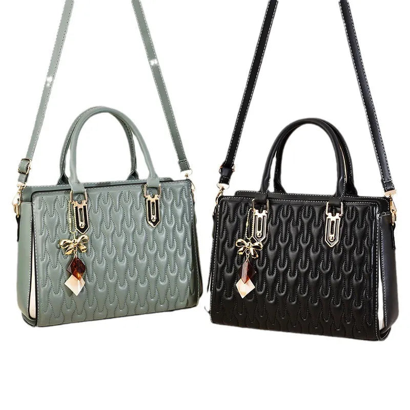 Women's large capacity shoulder messenger bag in street trend style with sandwich pocket design