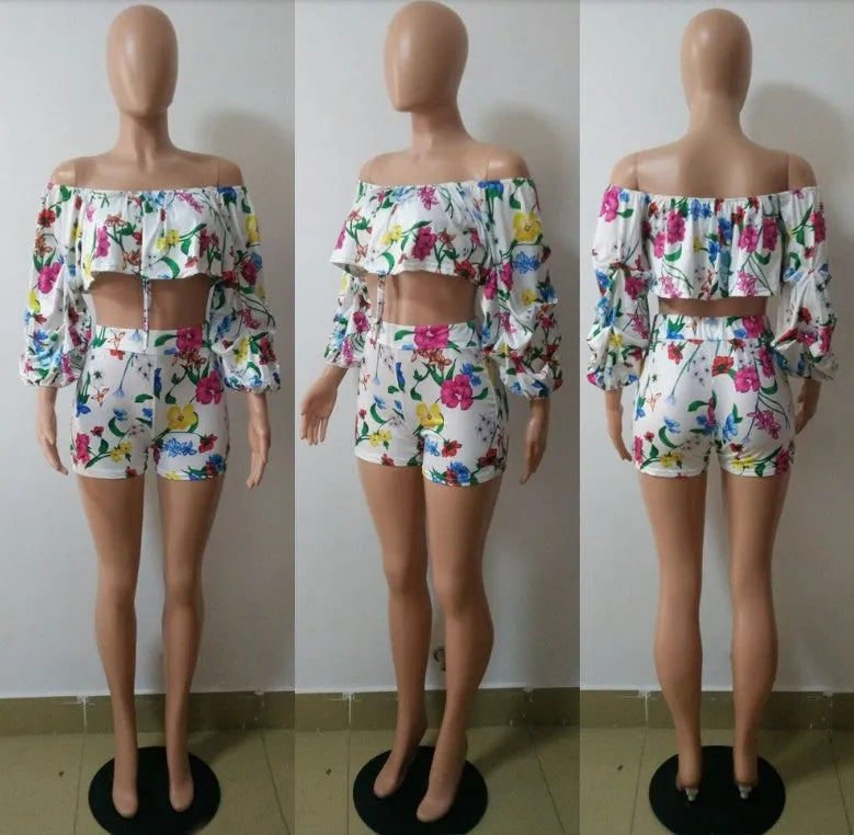 Women's multicolour digital print two-piece outfit with pile sleeves on short top and matching shorts