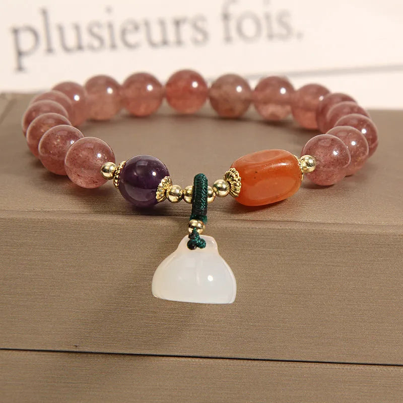 Multi-layer natural pearl and strawberry quartz crystal bracelet with jinsi jade gourd pendant for women