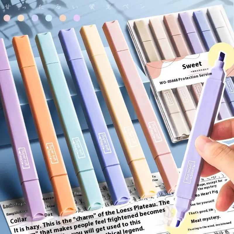 Set of double-headed fluorescent marker pens showing twin tips, available in mixed colours, Salt series, and Sweet series packs.