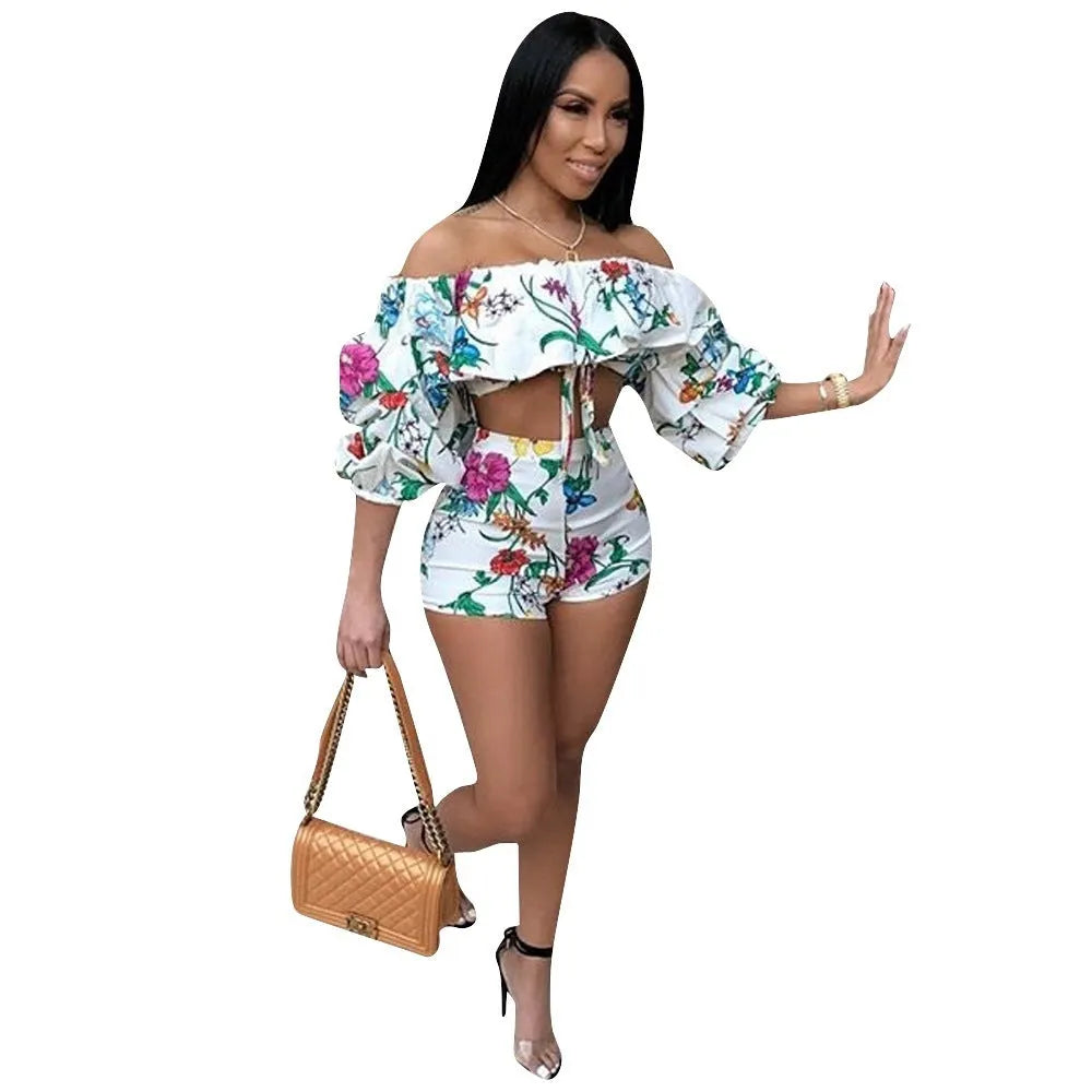 Women's multicolour digital print two-piece outfit with pile sleeves on short top and matching shorts