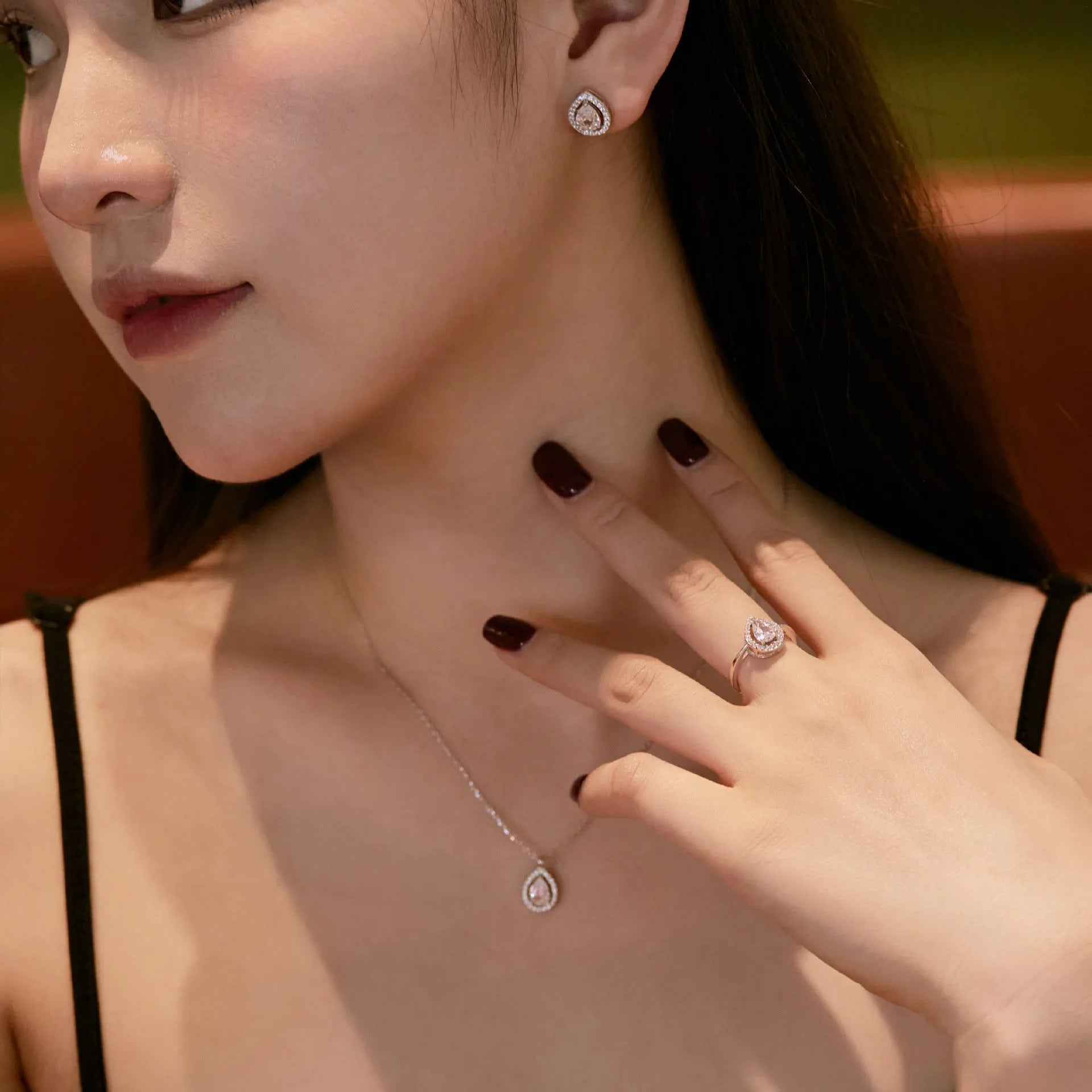 S925 sterling silver drop-shaped diamond zircon ring for women light luxury style
