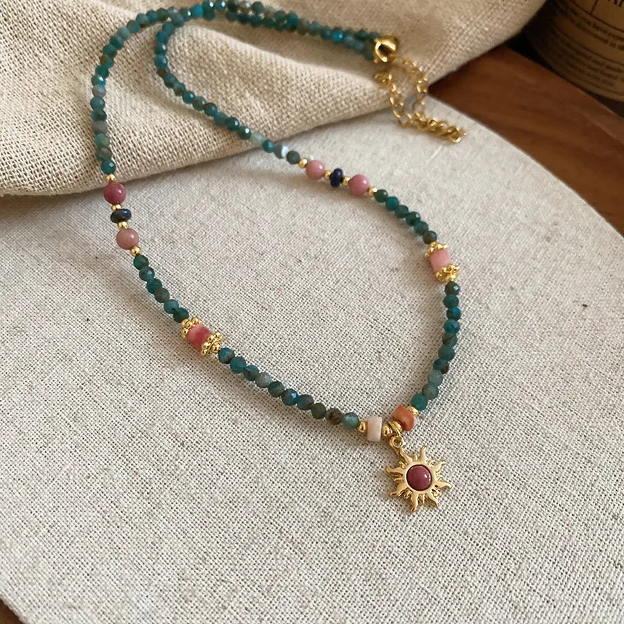 Stone sun pendant freshwater pearl necklace with adjustable clavicle chain in French court style