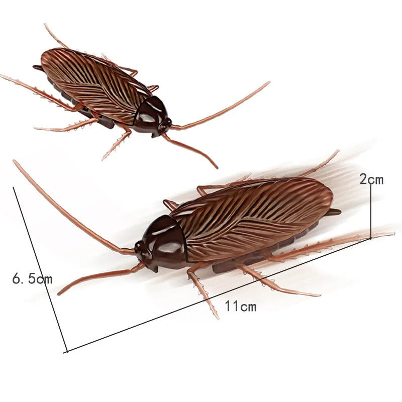 Electric pet toy in the shape of a cockroach with vibration mechanism for realistic crawling movement