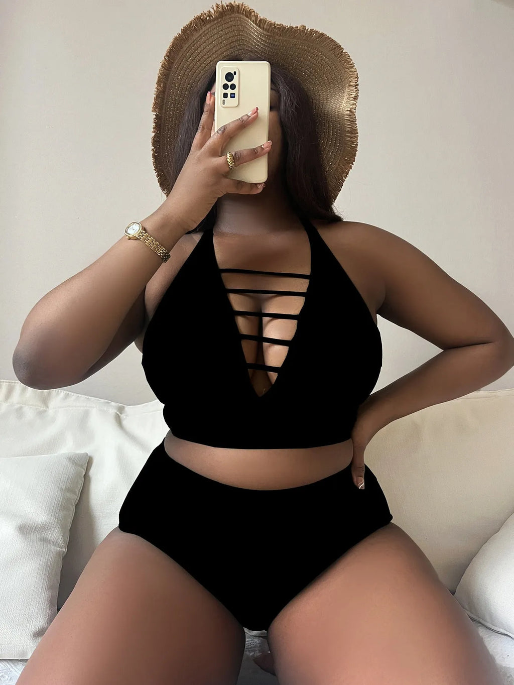 Plus size halter bikini with cross shoulder straps in solid colour polyester fabric