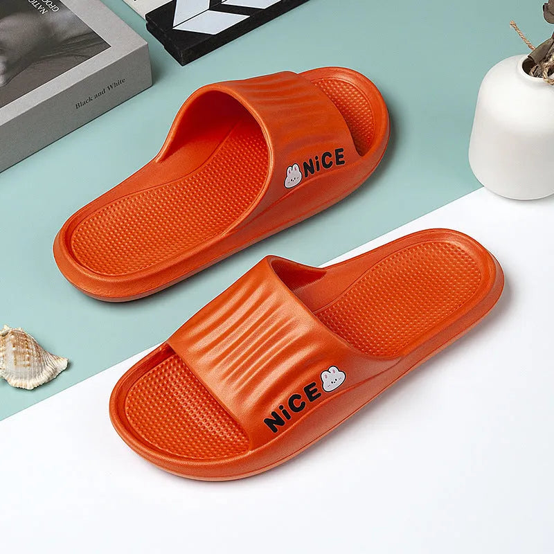 Cartoon pattern EVA flip flop slippers for couples, non-slip bathroom shoes in black and pink