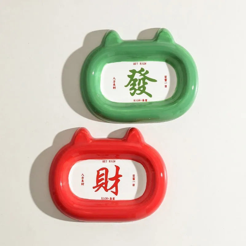 Ceramic cat dog food bowl with animal design in Cat style, measuring approx 12-15 cm