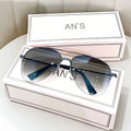 Big face aviator sunglasses with sheet metal frame and resin lens in gun mount blue colour