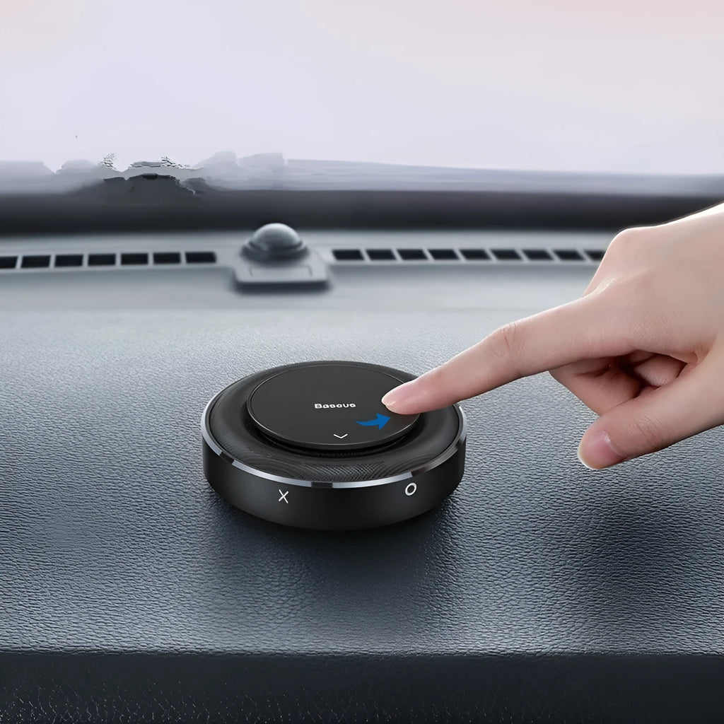 Aluminium alloy car fragrance with circular perfume seat and aromatherapy tablets in black, red, or silver colours