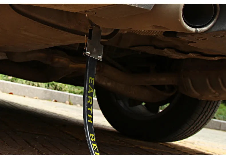 Black rubber car electrostatic grounding chain measuring 370mm, for use on saloon cars, SUVs and vans.