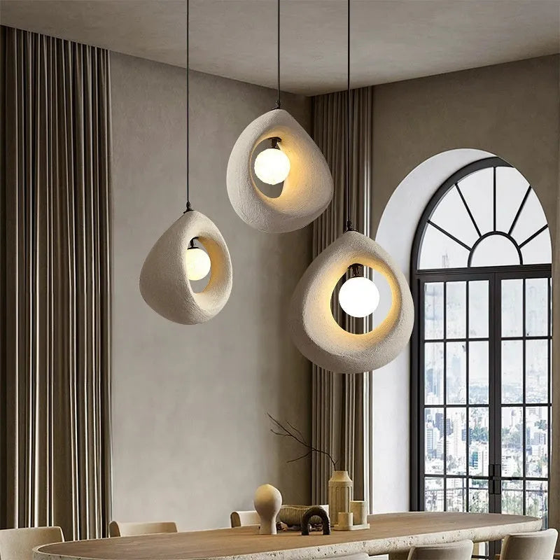 Sili Style retro pendant chandelier with milky white 32x35cm shade