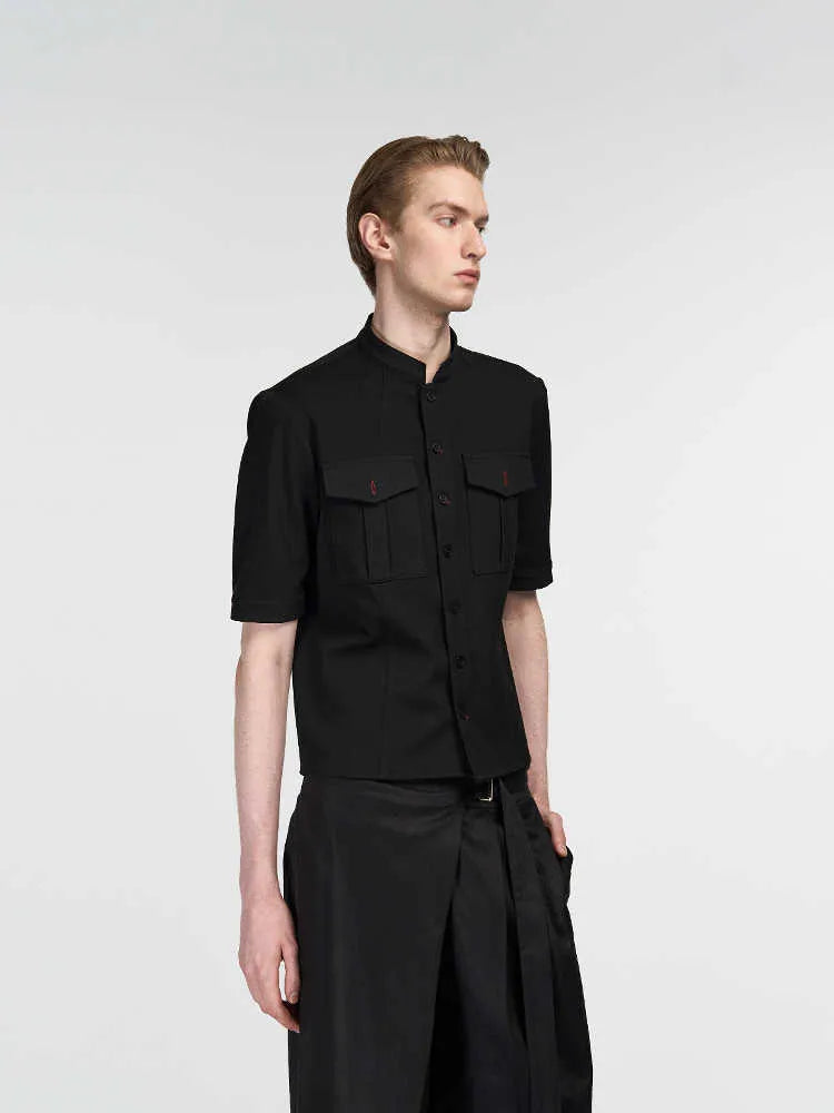 Black handmade hunting shirt with half sleeves, shirt collar, and single-breasted front