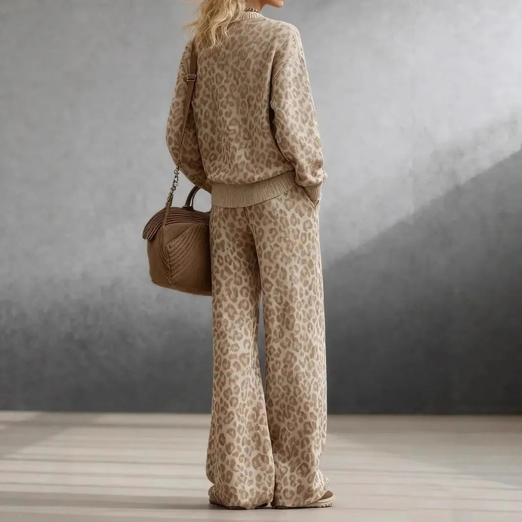 Women's retro casual light brown leopard print long sleeve slim fit sweatsuit set with top and pants