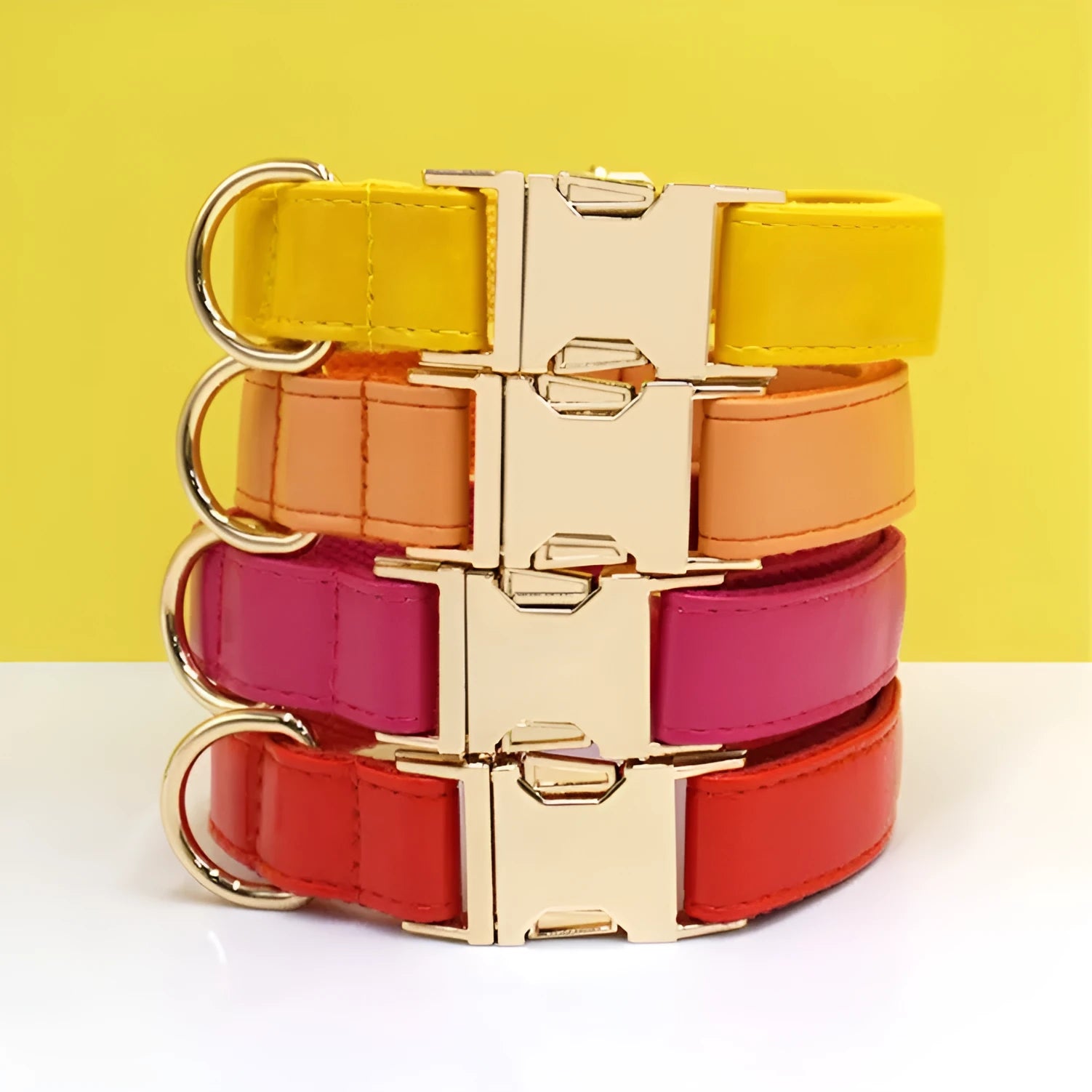 Leather dog collar with simple colour blocking design in caramel colour