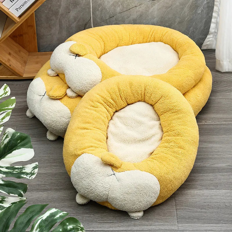 Corgi shaped plush pet bed in size L for dogs and cats, with PP cotton filling.