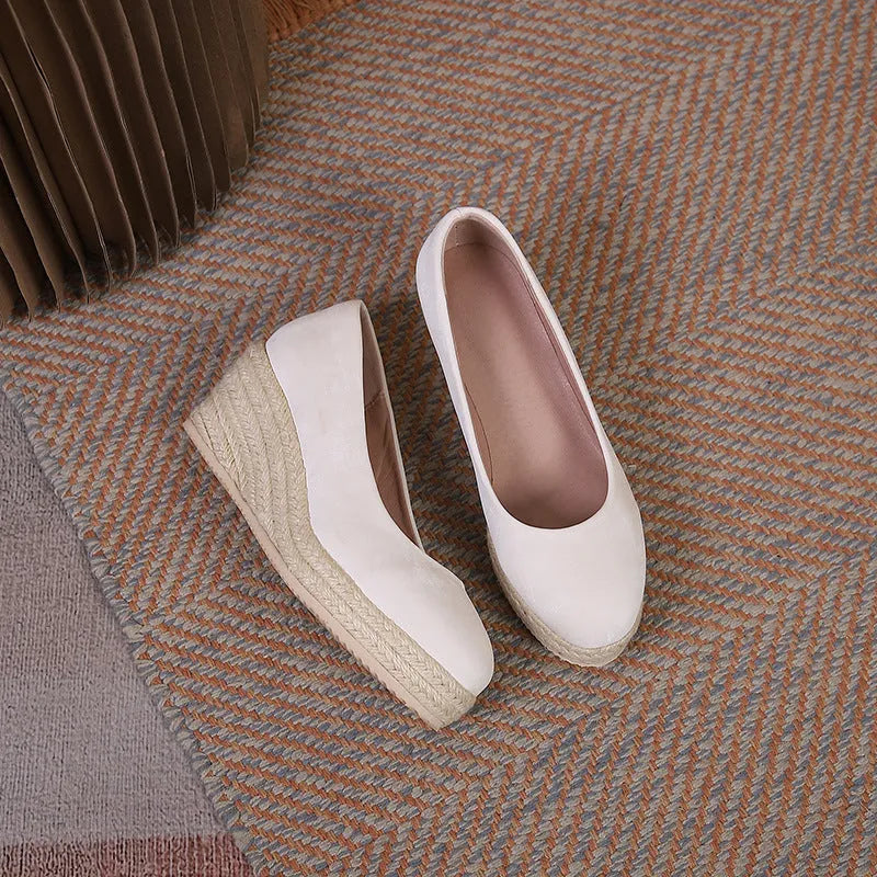 Wedge thick bottom high heel pumps with rope detailing in shallow mouth mid-cut design