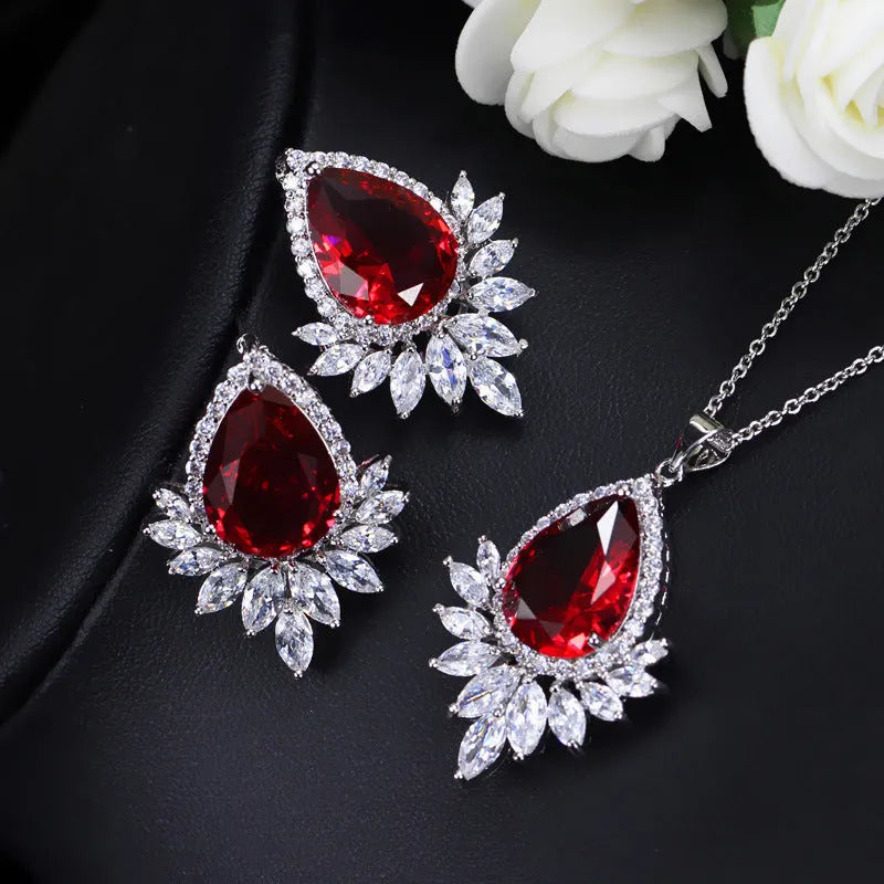 AAA jewellery chain bridal banquet set in blue, red, and white colour options.