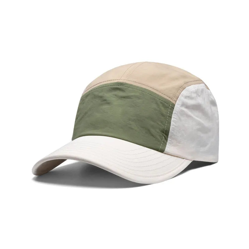 Men's quick-drying baseball cap with curved brim in khaki colour showing five-piece construction