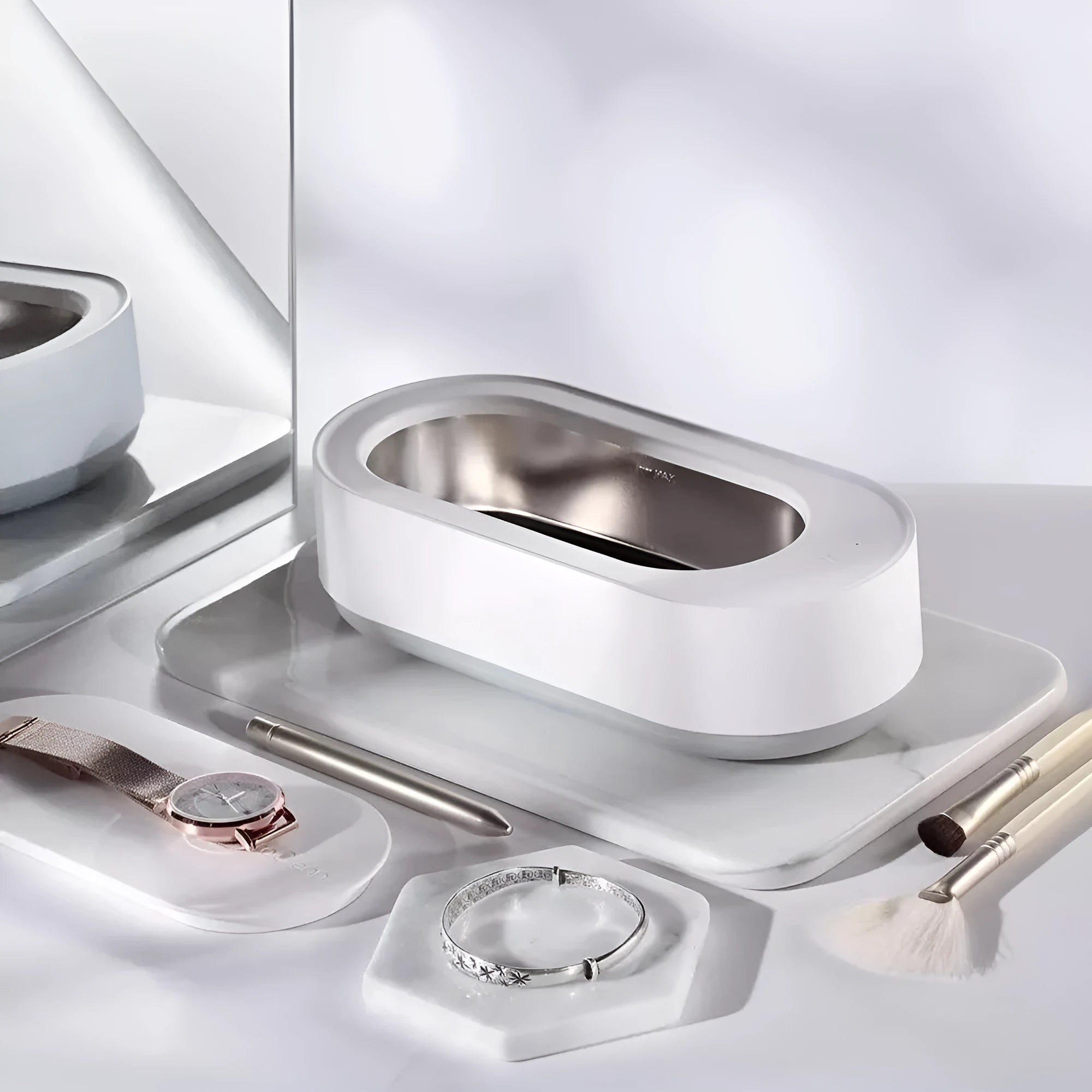 White portable ultrasonic cleaning machine with touch button and stainless steel tank.