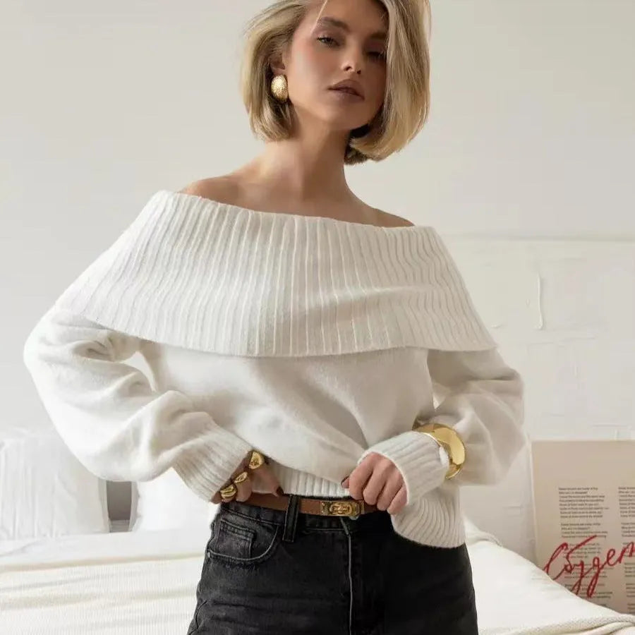 Grey off-the-shoulder sweater with 3D knit pattern and strapless design