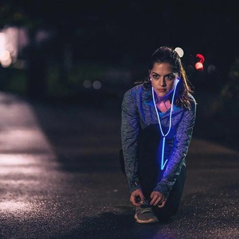Blue LED light up earphones with glowing EL lines, 3.5mm plug and remote control.