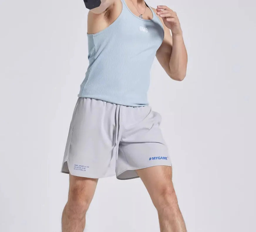 Men's training fitness shorts in four colours with moisture-wicking fabric for gym workouts