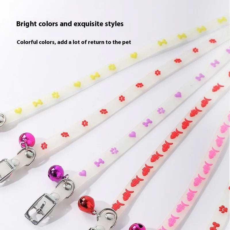 Cat luminous collar with adjustable 29 cm silicone chain and metal bell in decorative style