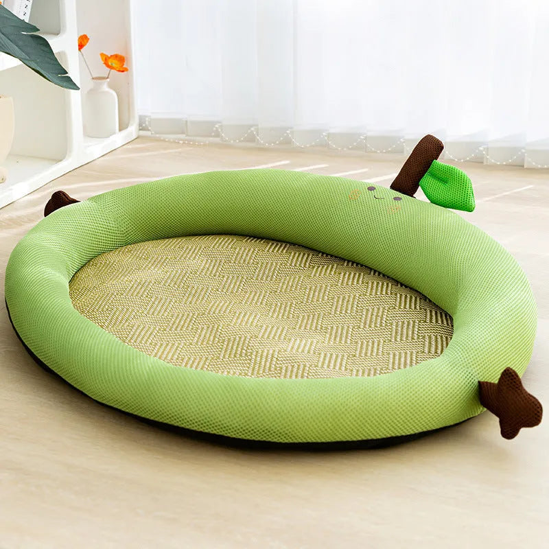 Green or yellow nest-style pet bed with fruit backrest in four different sizes.