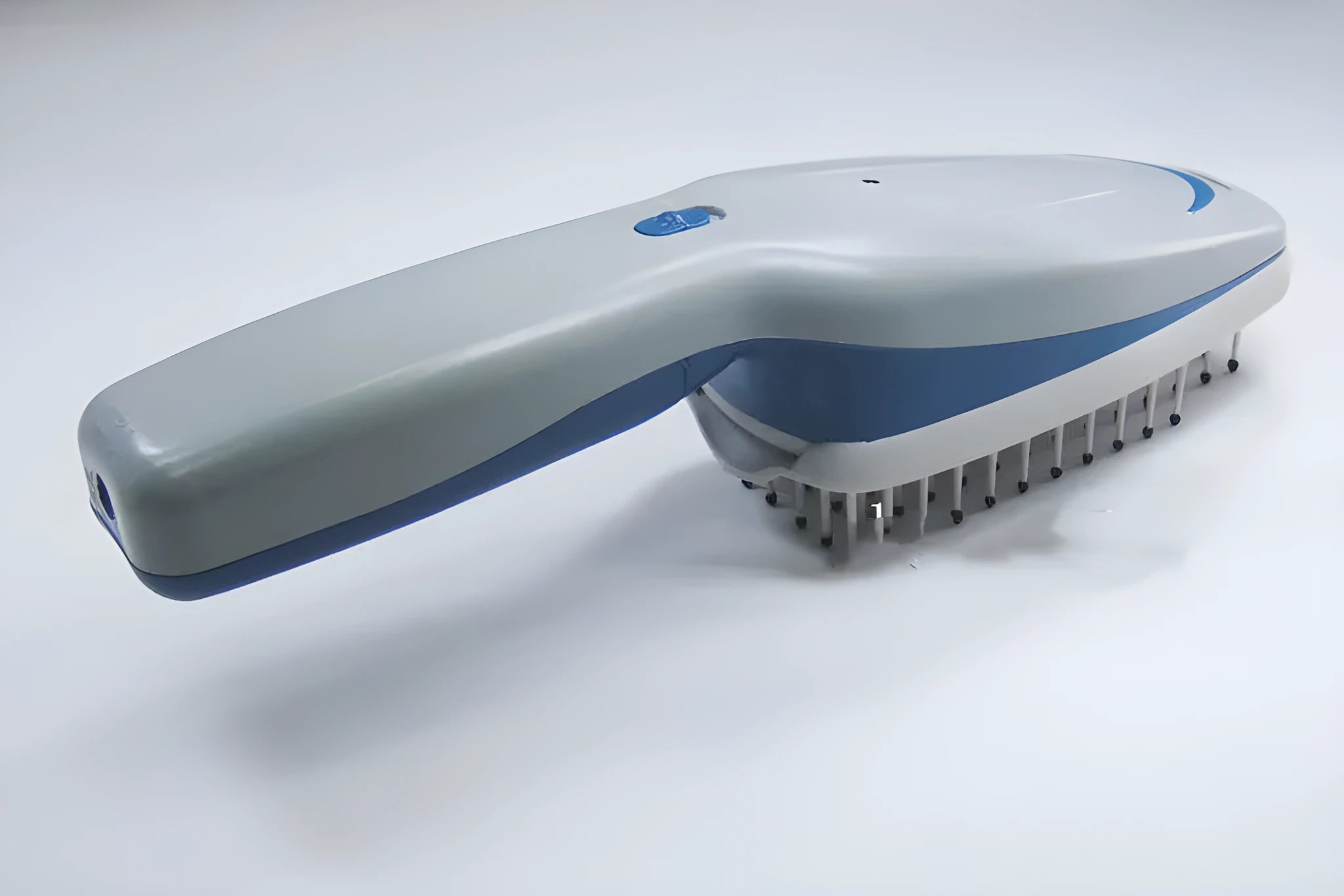 Pet ion comb with 78 teeth, 21.5cm length, removable brush head, and dual air purification for cats and dogs