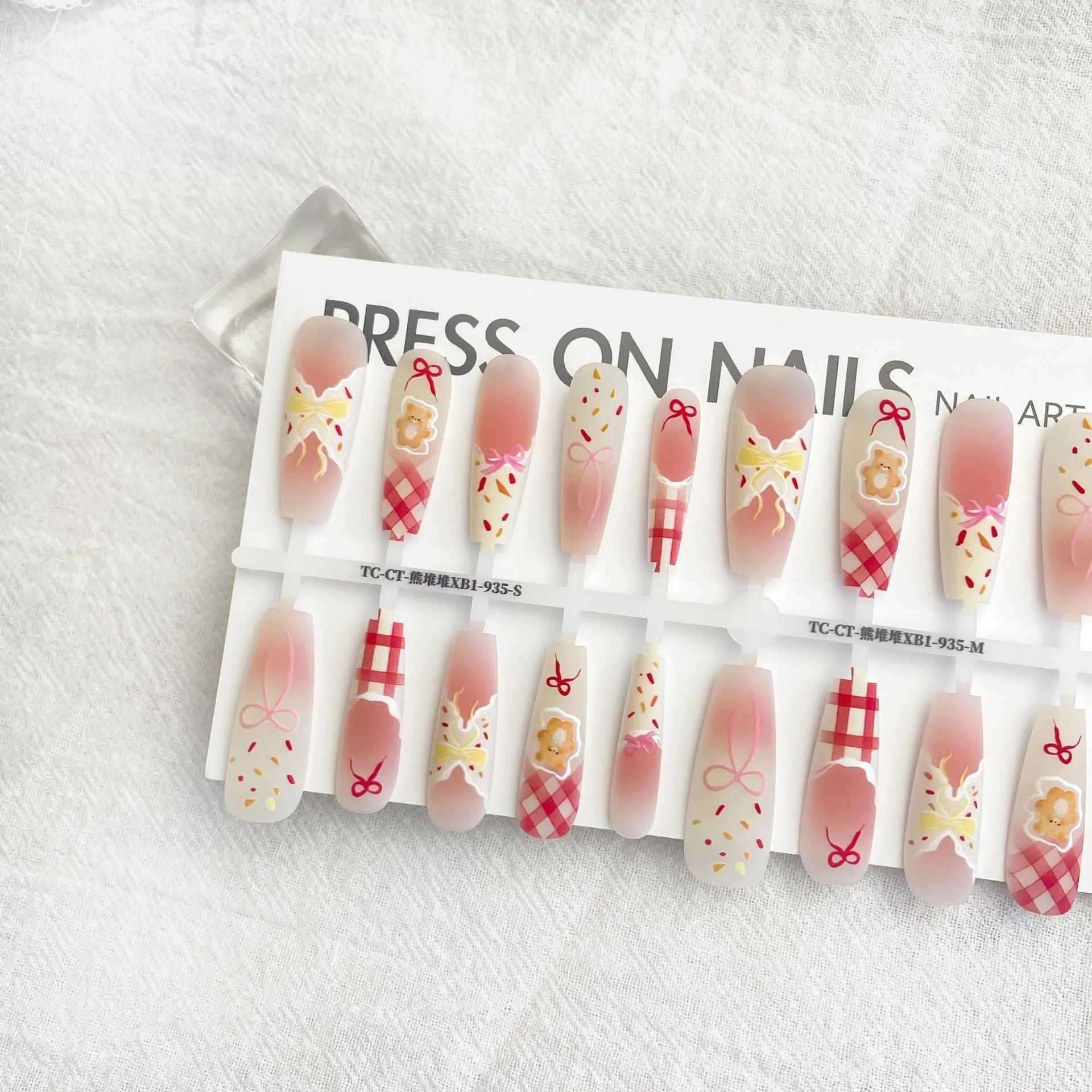 French butterfly bear antique style XINGX wear nail tip set 40 pieces long ladder ultra-thin seamless