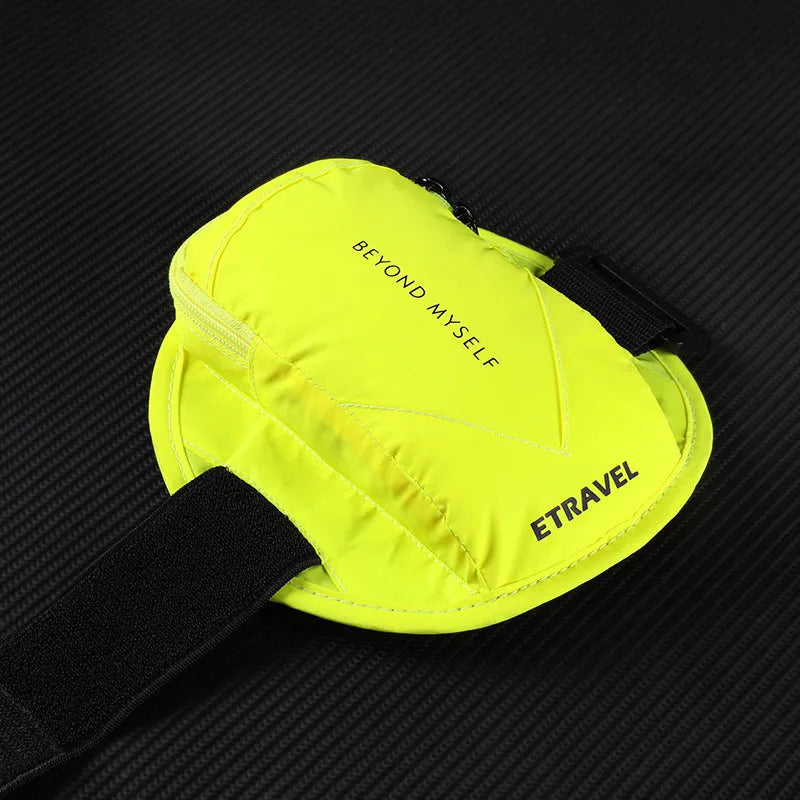 Lightweight running arm bag with reflective strips showing three colour options
