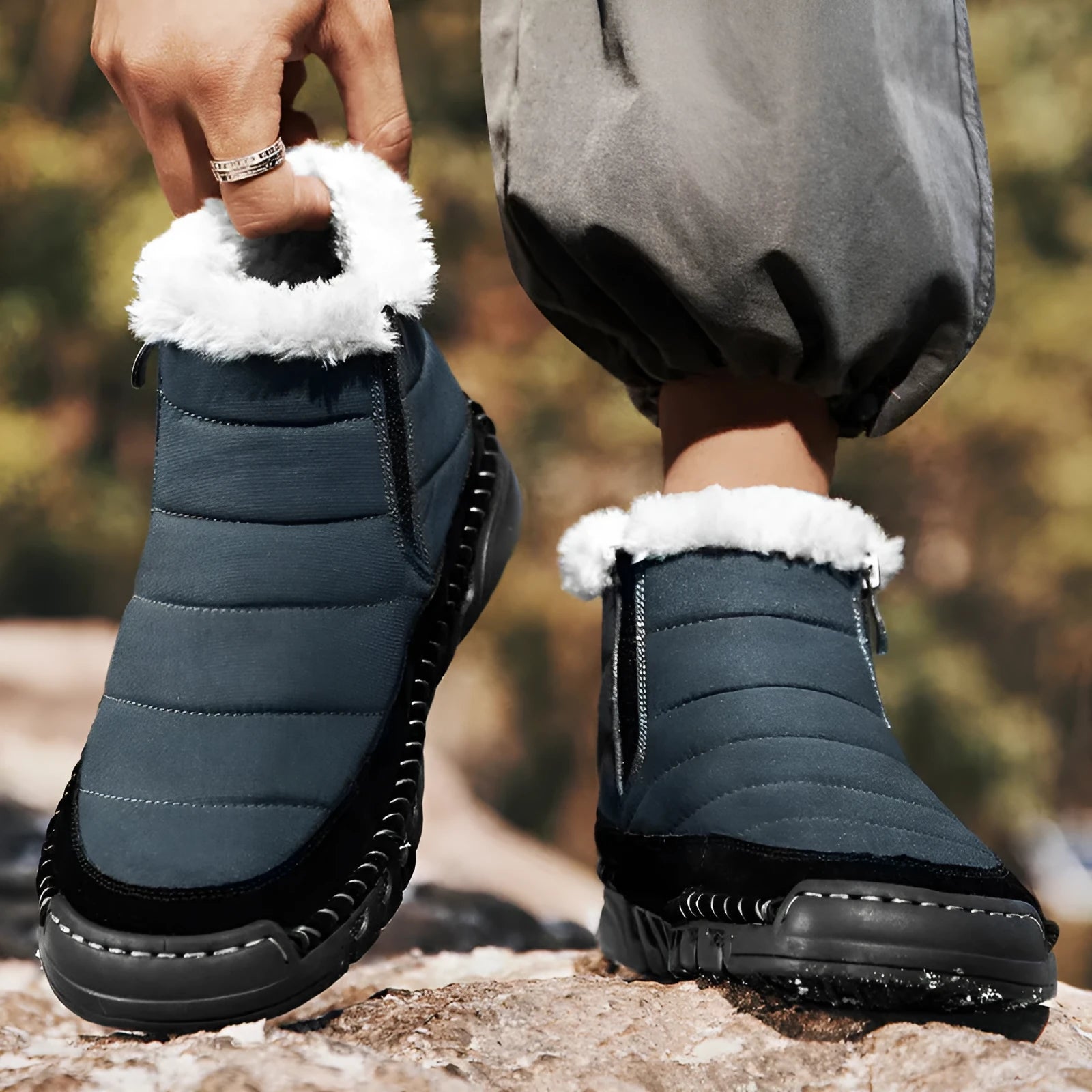 Men's plus size snow boots thickened warm lining non-slip rubber sole solid colour black