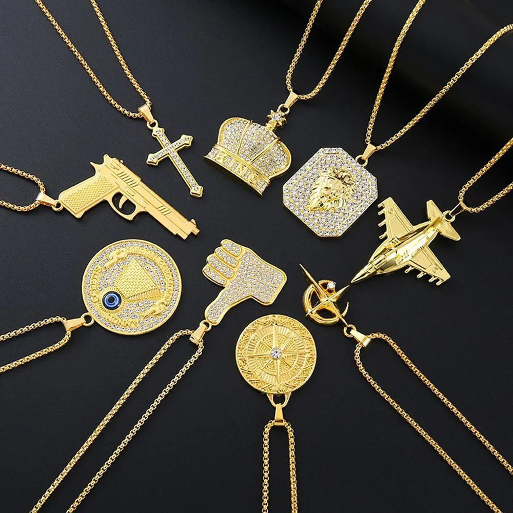 Geometric gold-coloured alloy pendant necklace with zircon stones