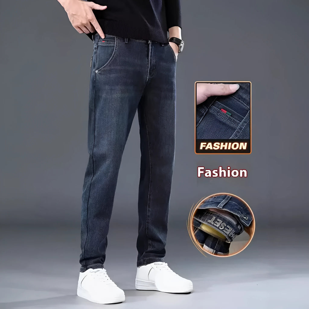 Slim straight casual trousers in black with micro-elastic fabric and mid-waist design