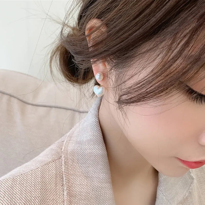 Heart-shaped pearl stud earrings with alloy setting and artificial gemstones in Korean style